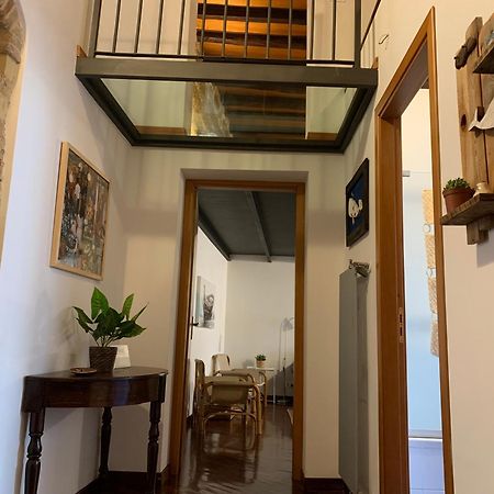 Casa Tea: Nel Cuore Del Centro Storico Palermo Luaran gambar