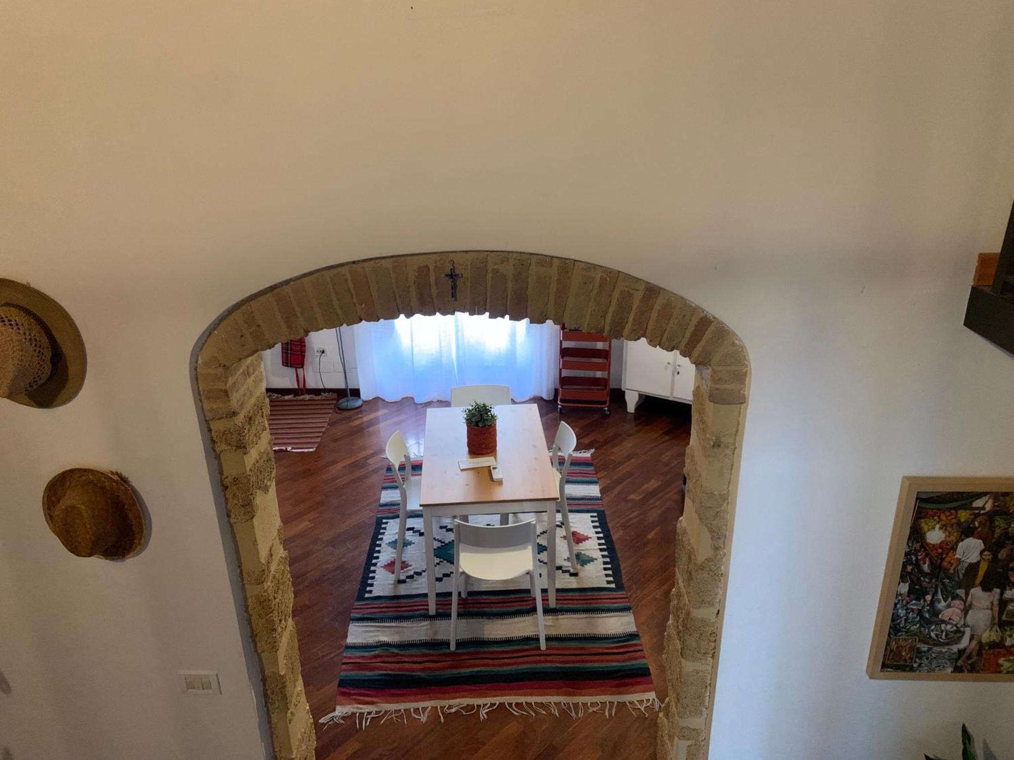 Casa Tea: Nel Cuore Del Centro Storico Palermo Luaran gambar