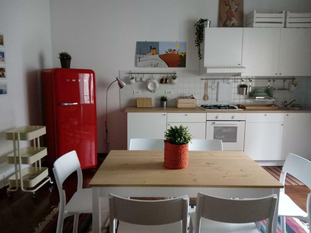 Casa Tea: Nel Cuore Del Centro Storico Palermo Luaran gambar